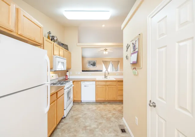 Photo 3 of Single family home for sale at 1720 W Briar Ln, Spokane, WA 99208 | MLS# 202617318 | Listing updated on 2026-09-07