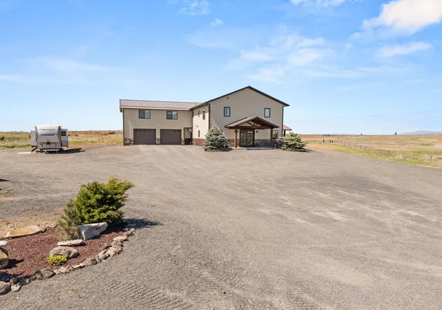 Homes for sale in Davenport, WA | 29701 Telford Rd N Rd, Davenport, WA 99122 | MLS# 202617394