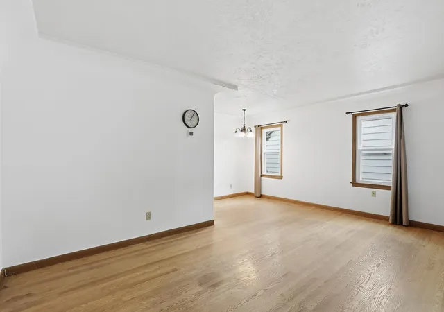 2nd image of 5418 N Monroe St, Spokane, WA 99205 | MLS# 202617478