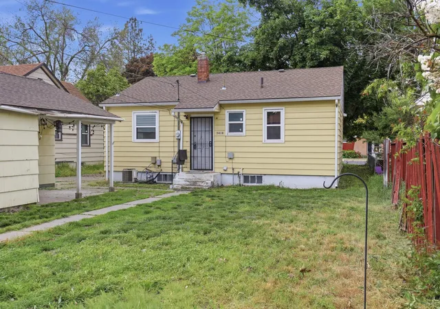 27th image of 5418 N Monroe St, Spokane, WA 99205 | MLS# 202617478