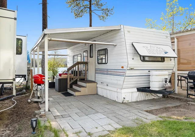 1st image of 41000 Granite Point Rd, Loon Lake, WA 99148 | MLS# 202617506