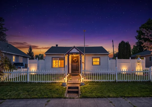 Homes for sale in Spokane, WA | 314 E Heroy Ave Ave, Spokane, WA 99207 | MLS# 202617551
