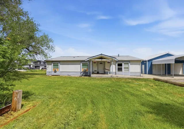 2nd image of 17261 E Mission Ave, Spokane Valley, WA 99016 | MLS# 202617588