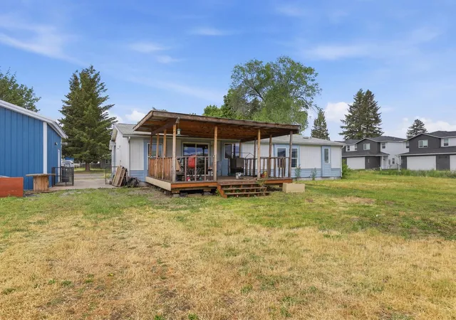 Photo 4 of Manufactured home for sale at 17621 E Mission Ave, Spokane Valley, WA 99016 | MLS# 202617588 | Listing updated on 2026-07-29