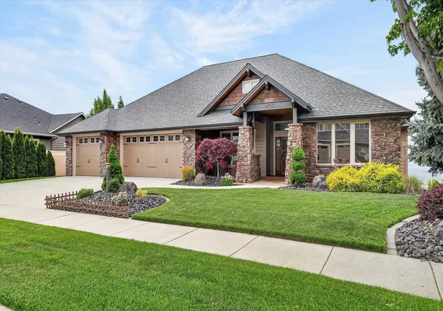 2nd image of 9203 N Scarlet Sky Dr, Spokane, WA 99208 | MLS# 202617636