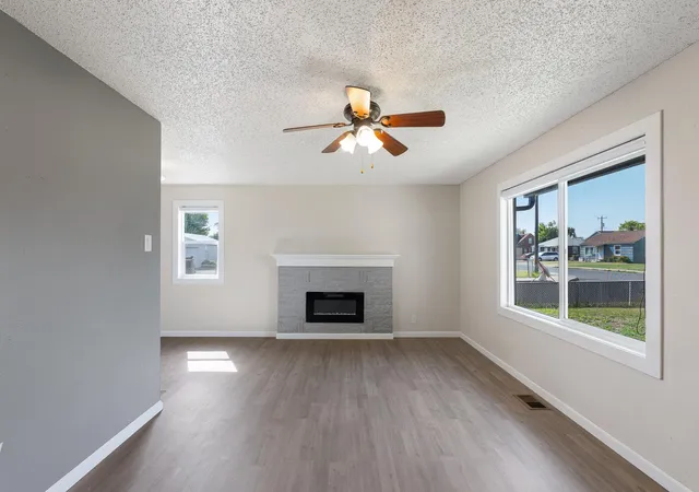 Photo 3 of Single family home for sale at 2304 E Rockwell Ave, Spokane, WA 99207 | MLS# 202617647 | Listing updated on 2026-09-26