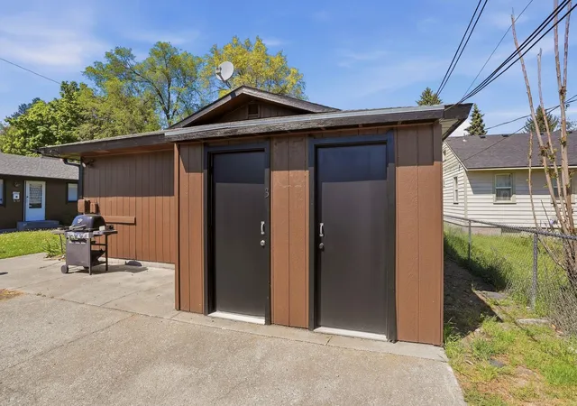 Homes for sale in Spokane, WA | 1517 W Euclid Ave, Spokane, WA 99205 | MLS# 202617670
