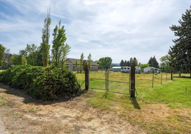 Homes for sale in Veradale, WA | 3412 S Sommer Rd, Veradale, WA 99037 | MLS# 202617673
