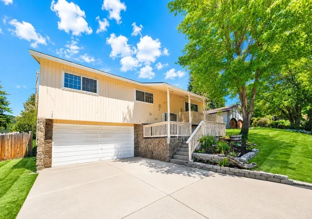 Single family home for sale at 1321 E Elep Ave, Colville, WA 99114 | MLS# 202617683