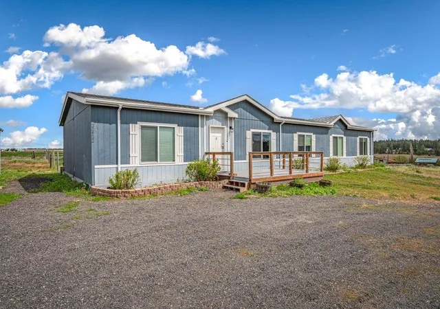 Homes for sale in Medical Lake, WA | 22922 W Mcfarlane Rd, Medical Lake, WA 99022 | MLS# 202617690