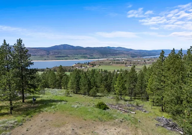 Homes for sale in Davenport, WA | 30485 River Bend Ln E, Davenport, WA 99122 | MLS# 202617692