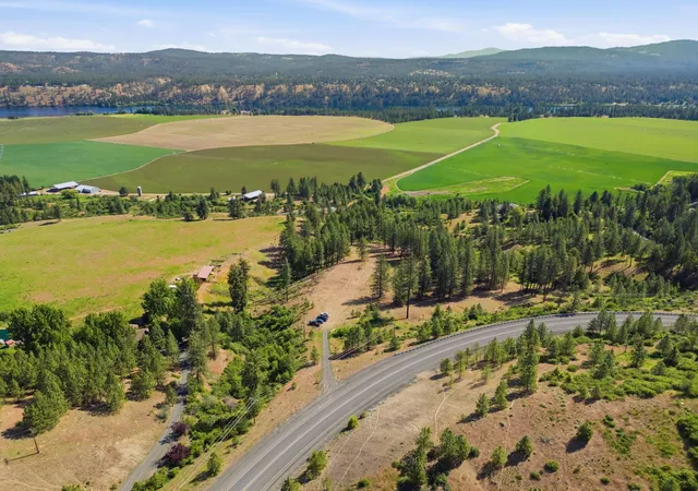 Homes for sale in Nine Mile Falls, WA | Xx W Charles Rd, Nine Mile Falls, WA 99026 | MLS# 202617717