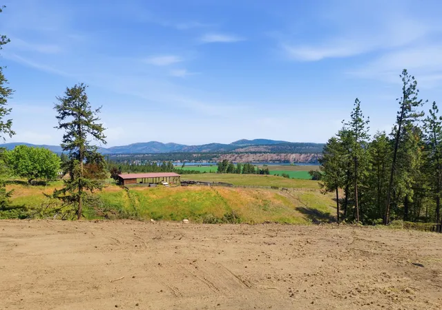Homes for sale in Nine Mile Falls, WA | Xx W Charles Rd, Nine Mile Falls, WA 99026 | MLS# 202617717