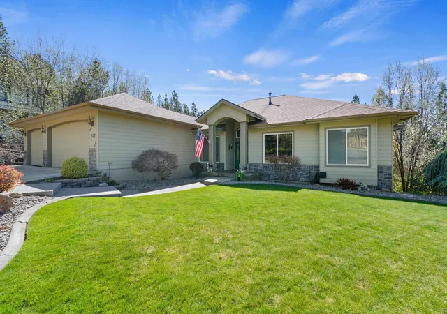 2nd image of 102 N Lindeblad Ln, Liberty Lake, WA 99019 | MLS# 202617718