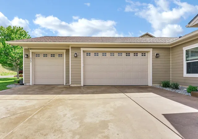 2nd image of 35 S Parkview Ct, Liberty Lake, WA 99019 | MLS# 202617765