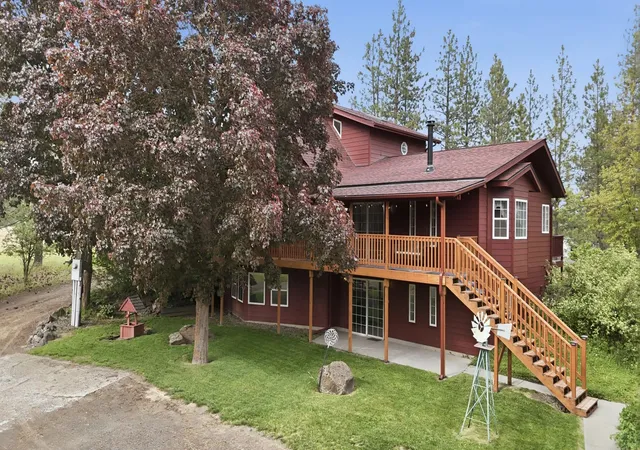 Homes for sale in Nine Mile Falls, WA | 13804 N Christensen Rd, Nine Mile Falls, WA 99026 | MLS# 202617768