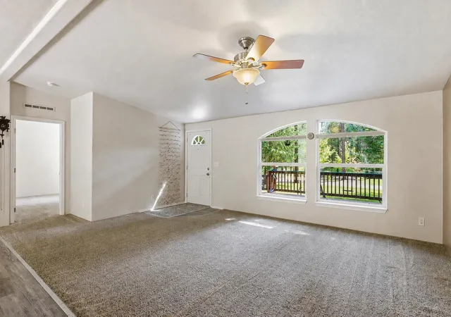 Photo 3 of Manufactured home for sale at 1142 Driskill Rd, Newport, WA 99156 | MLS# 202617791 | Listing updated on 2026-08-27