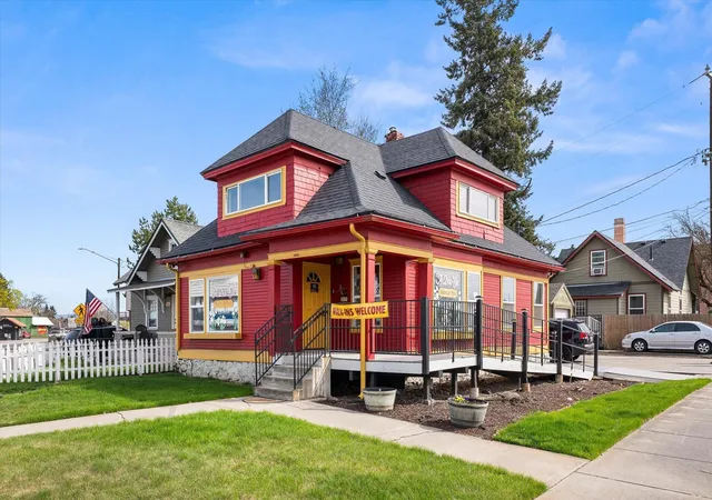 Homes for sale in Spokane, WA | 1321 W Northwest Blvd, Spokane, WA 99205 | MLS# 202617805