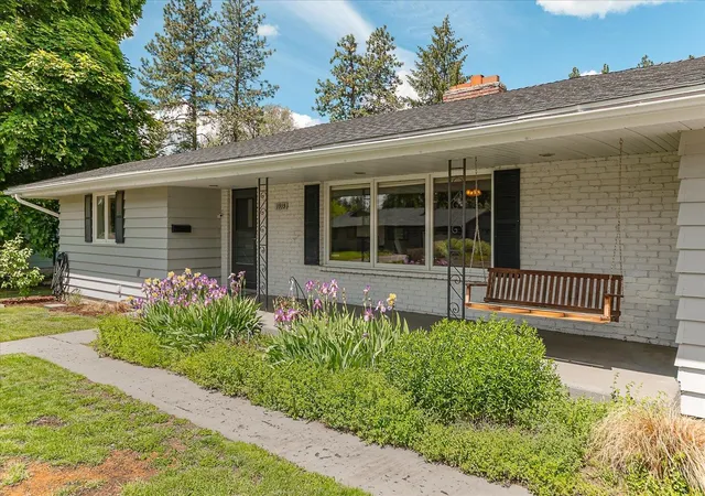 image of 1915 E 38th Ave, Spokane, WA 99203 | MLS# 202617811