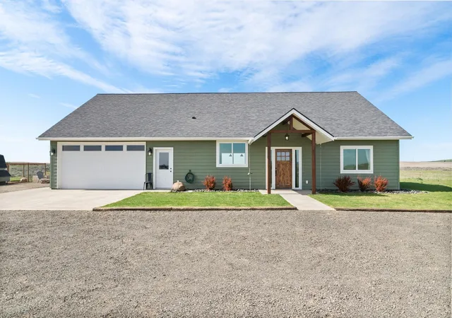 2nd image of 42132 Zeimantz Rd E Rd, Davenport, WA 99122 | MLS# 202617868