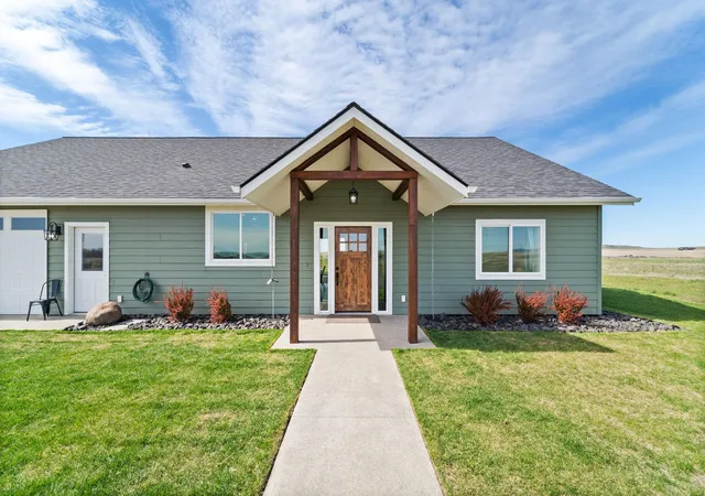 Photo 3 of Single family home for sale at 42132 Zeimantz Rd E, Davenport, WA 99122 | MLS# 202617868 | Listing updated on 2026-09-07