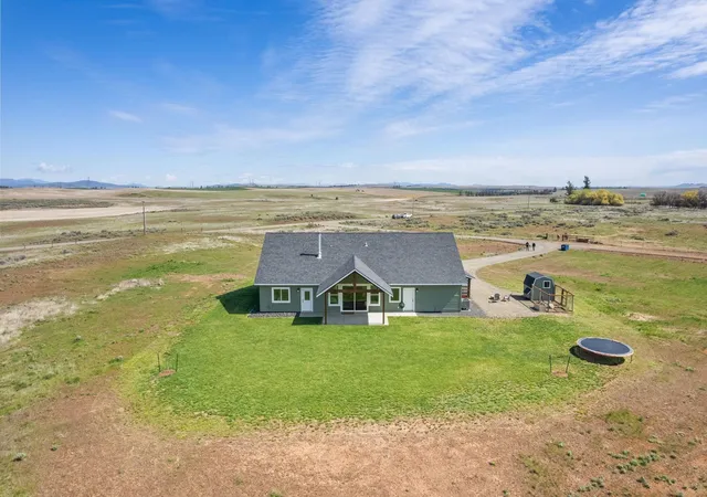 Photo 3 of Single family home for sale at 42132 Zeimantz Rd E, Davenport, WA 99122 | MLS# 202617868 | Listing updated on 2026-09-07