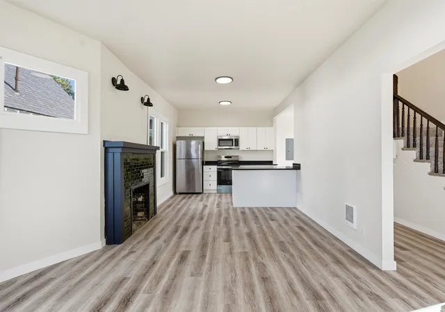 Photo 3 of Single family home for sale at 1418 E Pacific Ave, Spokane, WA 99202 | MLS# 202617936 | Listing updated on 2026-09-02