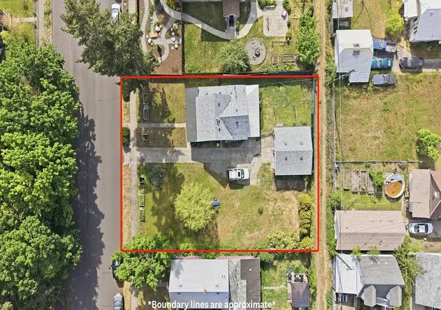 2nd image of 1816&1814 Indiana Ave, Spokane, WA 99205 | MLS# 202617972