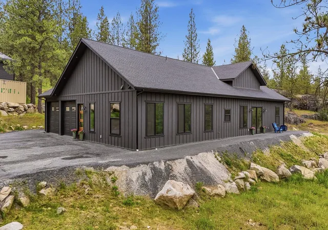Photo 1 of Sale Pending at 16107 N Austin Rd, Spokane, WA 99208 | MLS# 202618001 | Listing updated on 2026-08-21