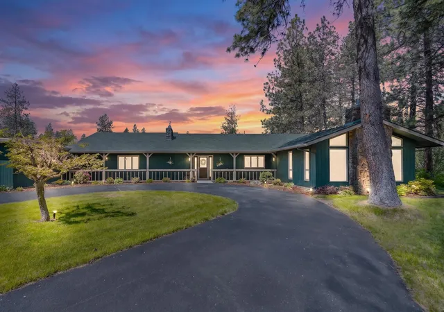 Photo 3 of Sale Pending at 604 S Grove Rd, Spokane, WA 99224 | MLS# 202618020 | Listing updated on 2026-09-04