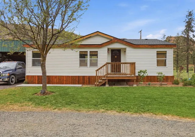 Homes for sale in Davenport, WA | 36499 N Teel Hill Rd, Davenport, WA 99122 | MLS# 202618034