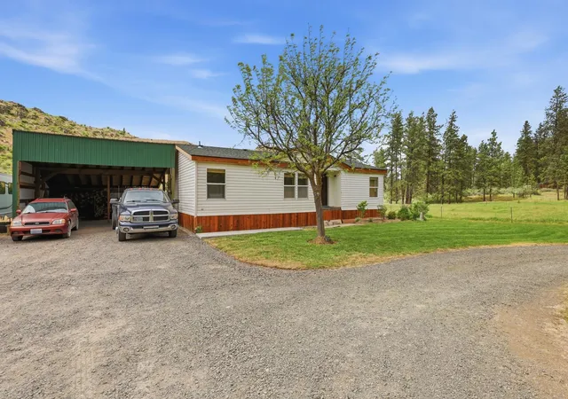 Homes for sale in Davenport, WA | 36499 N Teel Hill Rd, Davenport, WA 99122 | MLS# 202618034