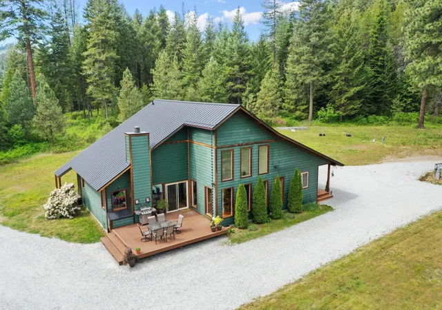 1st image of 427582 20 Hwy, Newport, WA 99156 | MLS# 202618058