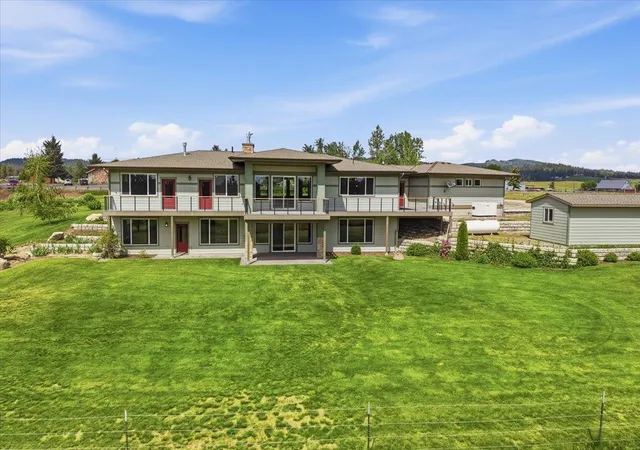 Photo 1 of Single family home for sale at 202 Allen Rd, Elk, WA 99009 | MLS# 202618072 | Listing updated on 2026-10-16