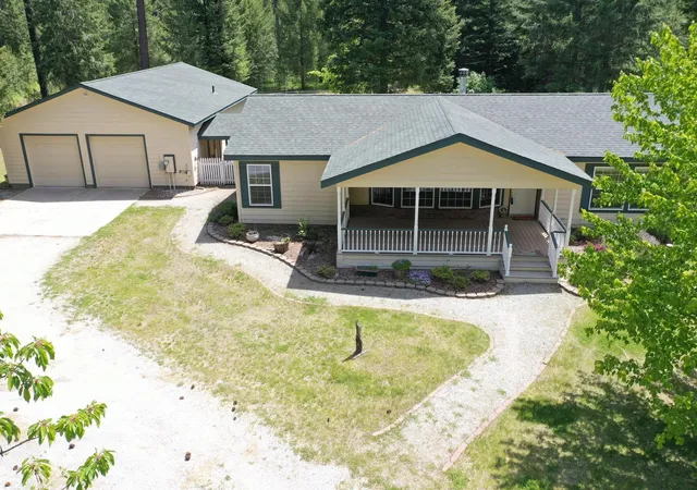 1st image of 1414 Green Rd, Newport, WA 99156 | MLS# 202618087