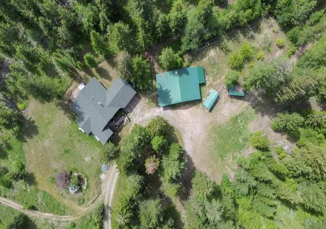 Homes for sale in Addy, WA | 2015 Thoni Rd, Addy, WA 99101 | MLS# 202618096