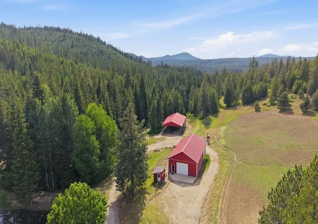 1st image of 1240 Doe Meadow Rd, Newport, WA 99156 | MLS# 202618097