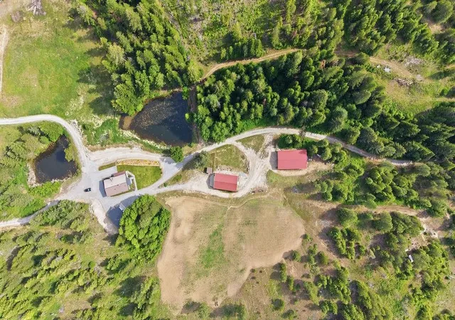 Photo 3 of Single family home for sale at 1240 Doe Meadow Rd, Newport, WA 99156 | MLS# 202618097 | Listing updated on 2026-10-09