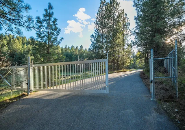 Photo 2 of Land for sale at 10610 E Grouse Mountain Ln, Spokane, WA 99206 | MLS# 202618118 | Listing updated on 2026-09-07