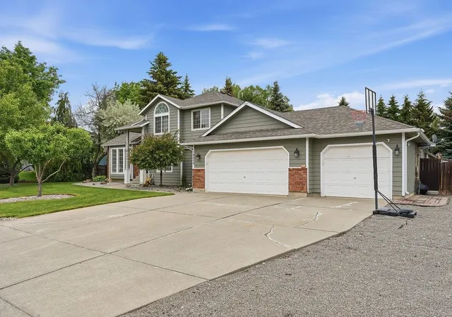 Homes for sale in Mead, WA | 14906 N Mckinnon Ct, Mead, WA 99021 | MLS# 202618136