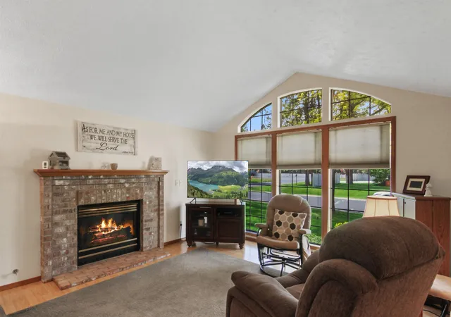 Homes for sale in Nine Mile Falls, WA | 8402 N Pine Meadows Ln, Nine Mile Falls, WA 99026 | MLS# 202618167