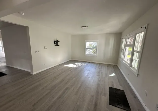 Homes for sale in Spokane, WA | 1124 W Mansfield Ave, Spokane, WA 99205 | MLS# 202618196