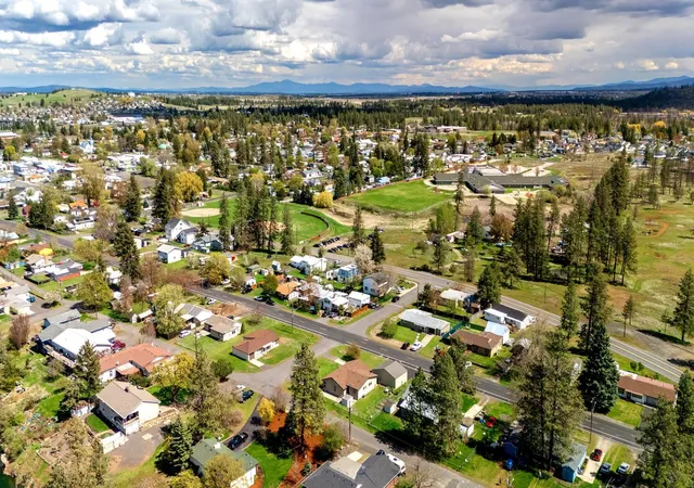 Homes for sale in Spokane, WA | 211 W California St, Spokane, WA 99022 | MLS# 202618217