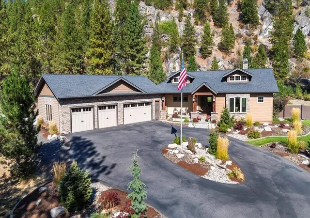 5th image of 13606 N Riverbluff Ln, Spokane, WA 99208 | MLS# 202618249