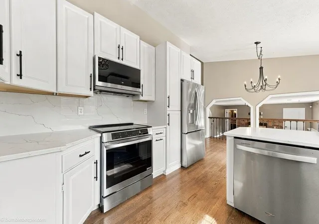 Photo 3 of Single family home for sale at 215 W Elcliff Ave, Spokane, WA 99218 | MLS# 202618254 | Listing updated on 2026-09-30