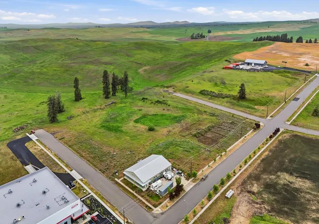 4th image of 1635 Spring St, Cheney, WA 99004 | MLS# 202618270