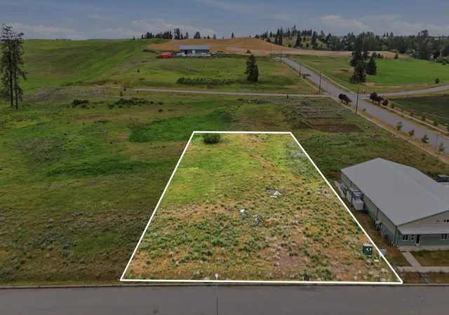 1st image of 1628 Willow St, Cheney, WA 99004 | MLS# 202618277