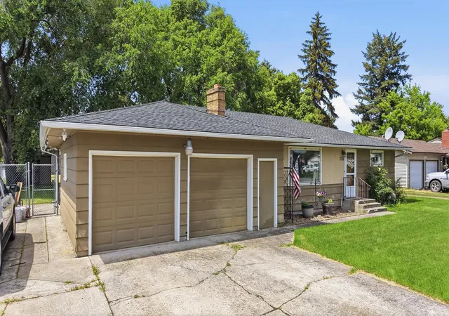 Photo 3 of Single family home for sale at 1714 S Bolivar Rd, Spokane Valley, WA 99037 | MLS# 202618336 | Listing updated on 2026-08-12