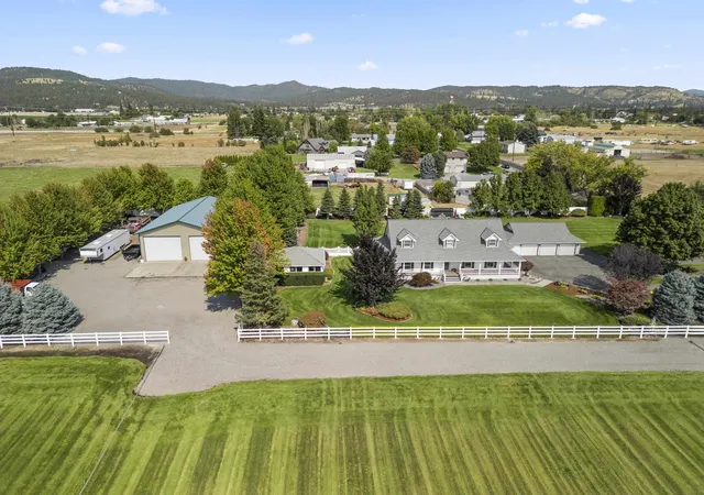 Homes for sale in Otis Orchards, WA | 3333 N Ashton Rd, Otis Orchards, WA 99027 | MLS# 202618345