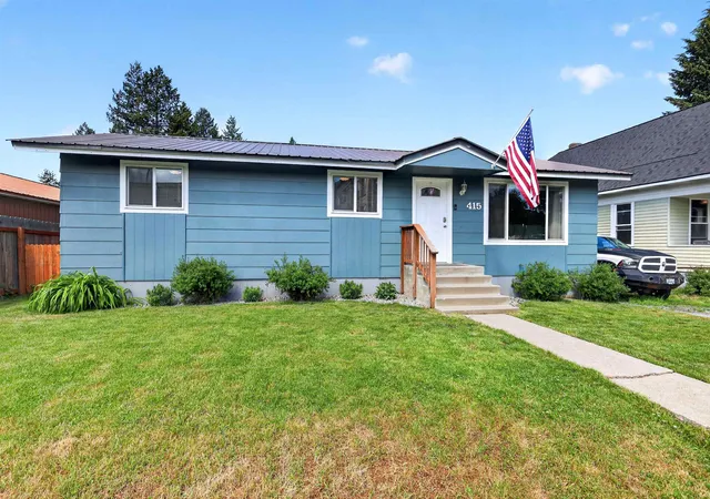 Homes for sale in Newport, WA | 415 S Scott Ave, Newport, WA 99156 | MLS# 202618372